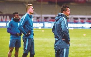 最后的申花最新爆料,揭秘球队备战新赛季的幕后故事